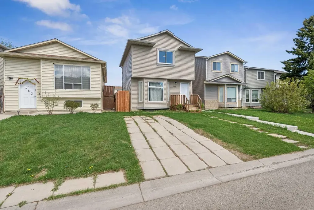 367 Martinbrook Place NE Calgary AB T3J3E3