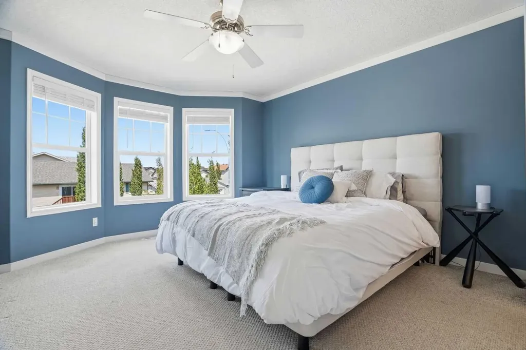 258 Cramond Circle SE Calgary AB T3M 1E4