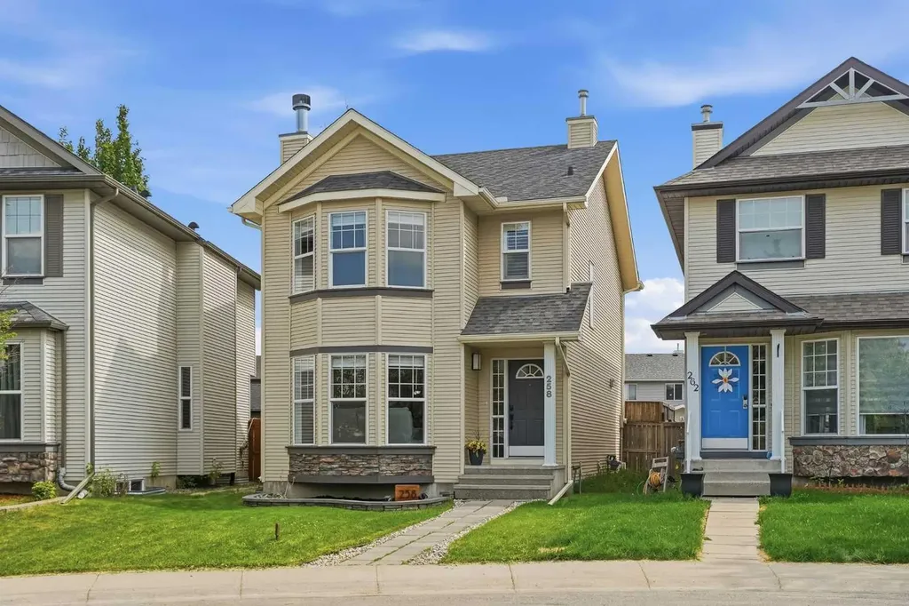 258 Cramond Circle SE Calgary AB T3M 1E4