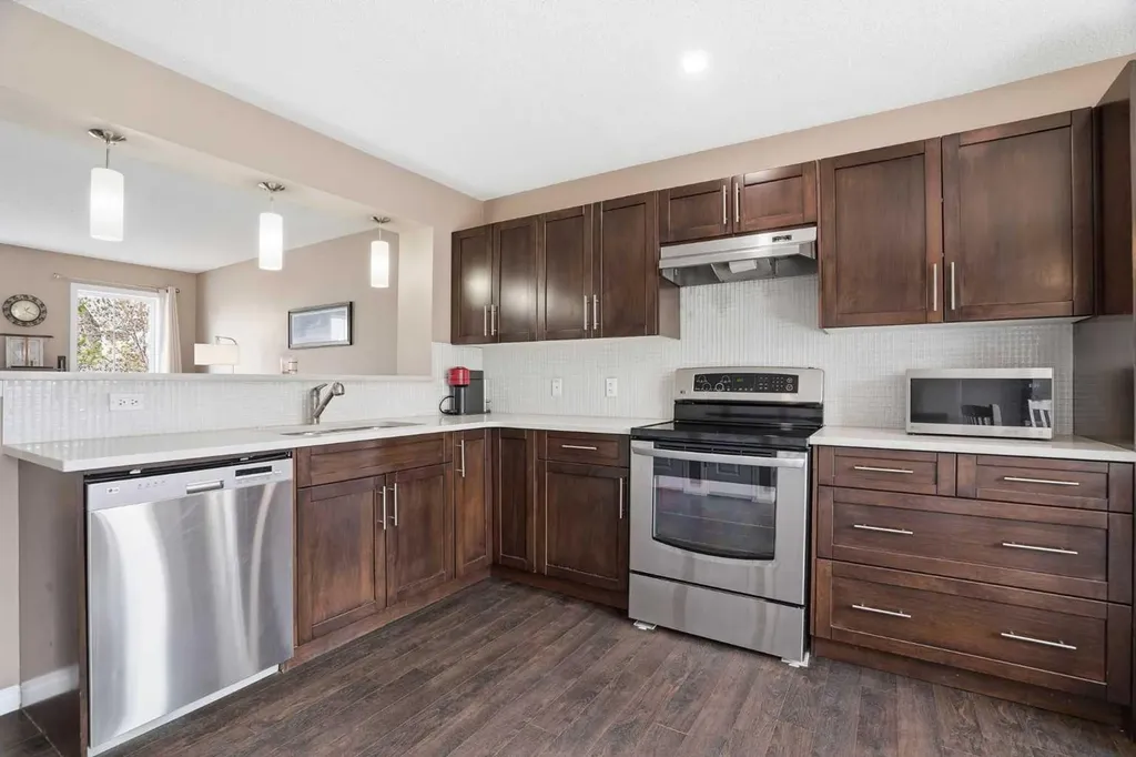 83 Auburn Bay Boulevard SE Calgary AB T3M 0V3