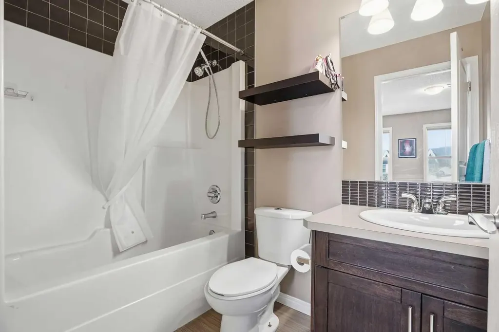 83 Auburn Bay Boulevard SE Calgary AB T3M 0V3