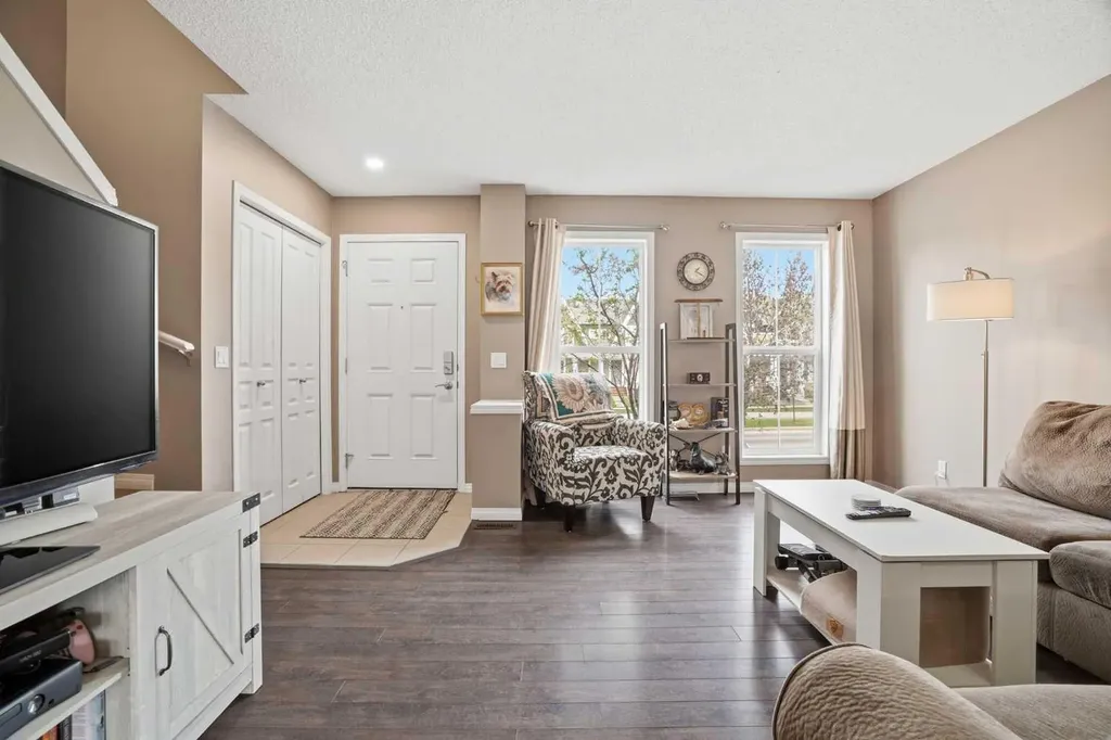 83 Auburn Bay Boulevard SE Calgary AB T3M 0V3
