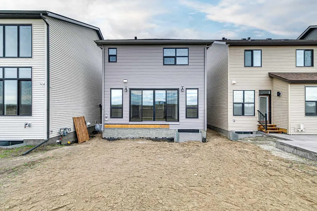 30 Bartlett Row SE Calgary AB T3S 0N9