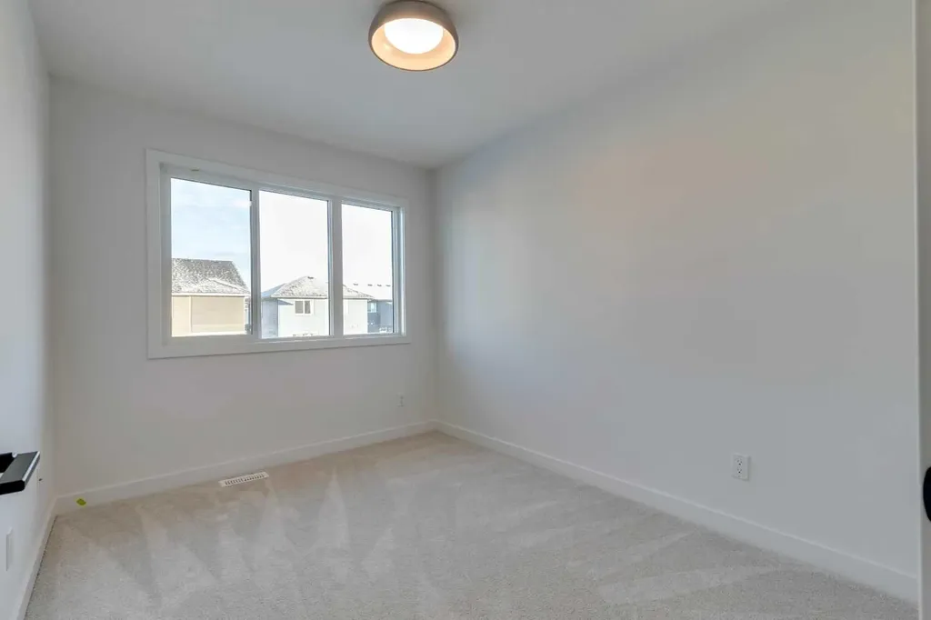202 Greystone Boulevard Cochrane AB T4B 5M1