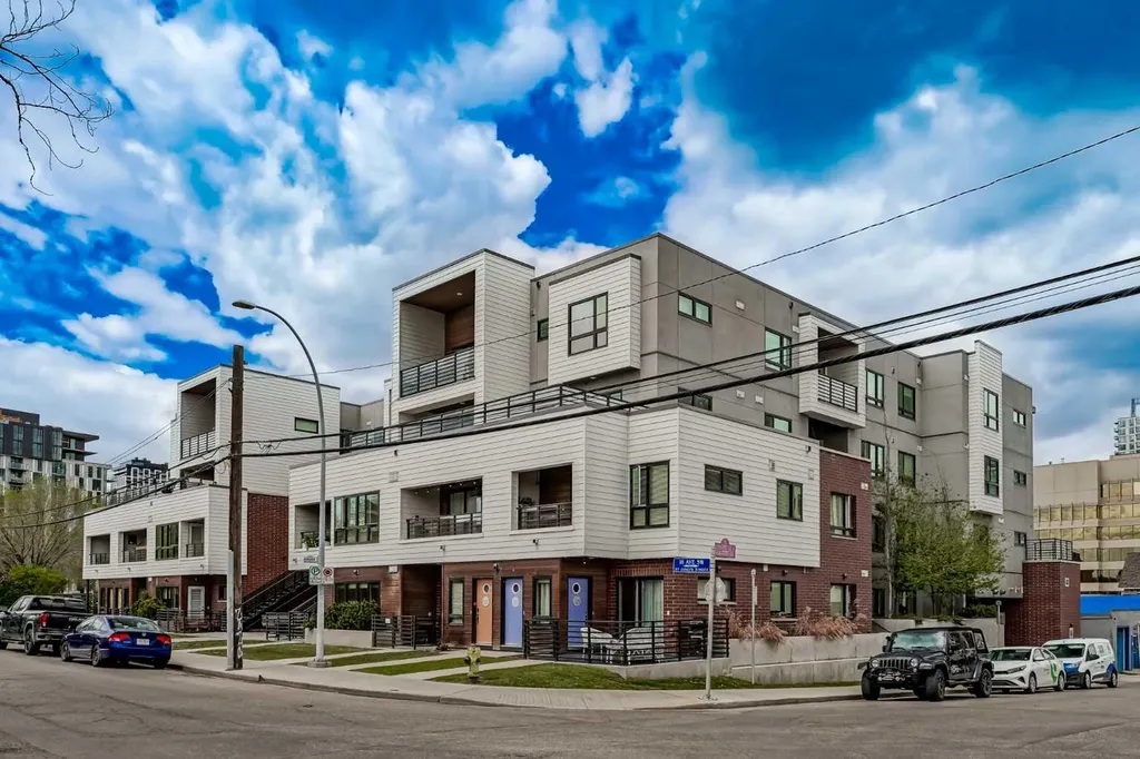 120 18 Avenue SW Calgary AB T2S 3H5