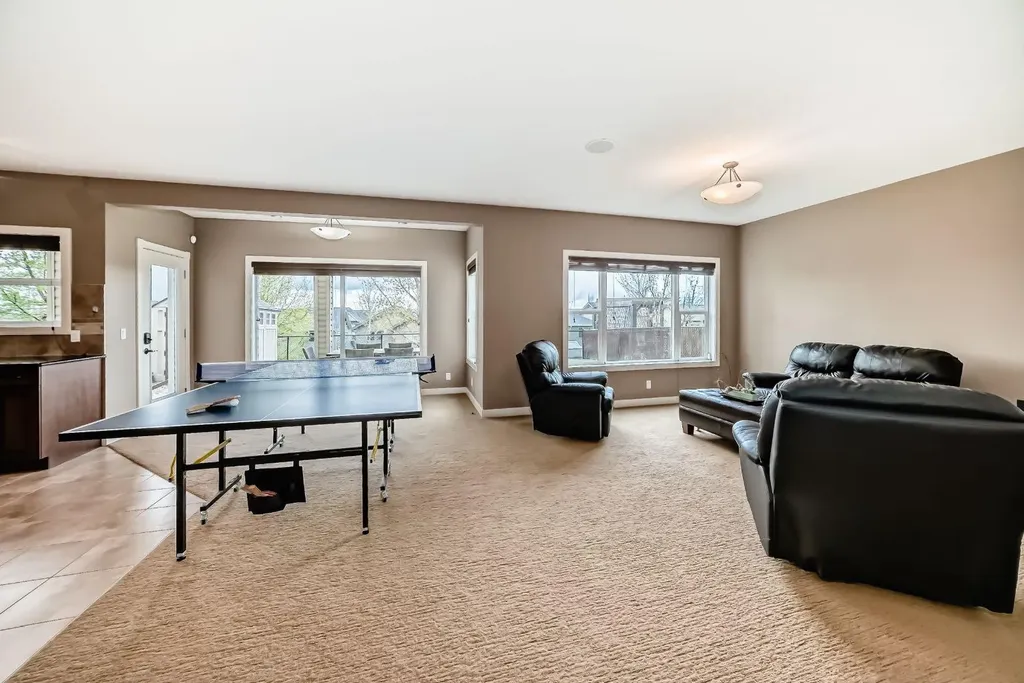 115 Sunset Way Cochrane AB T4C 0E9