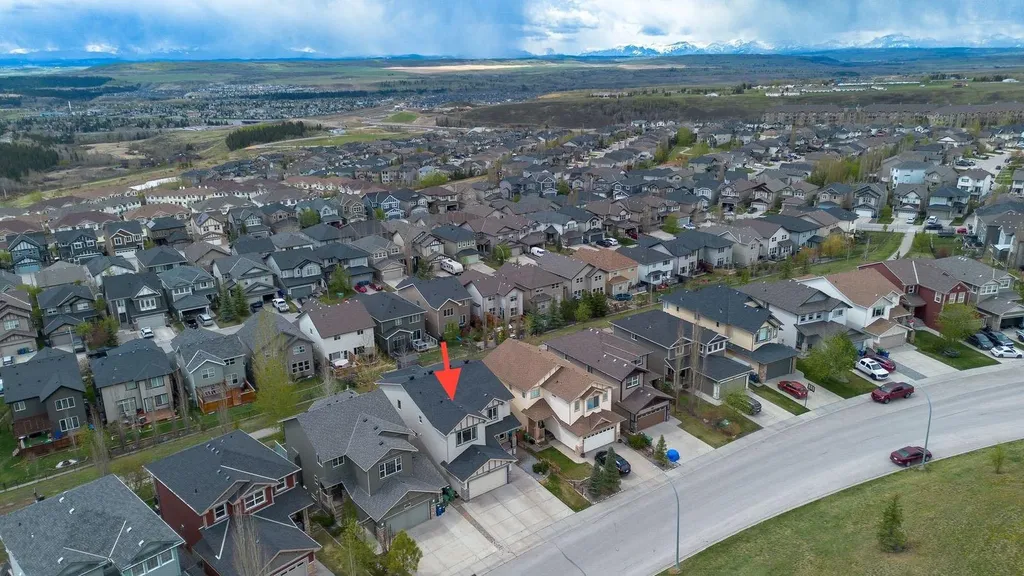 115 Sunset Way Cochrane AB T4C 0E9
