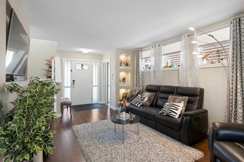 1492 Legacy Circle SE Calgary AB T2X 2C6