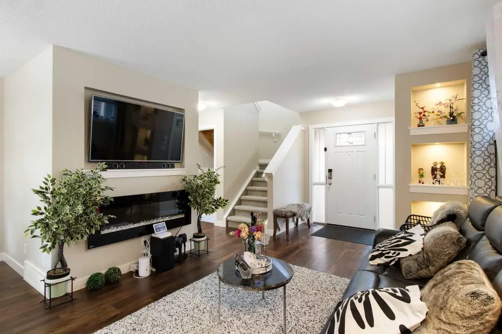 1492 Legacy Circle SE Calgary AB T2X 2C6