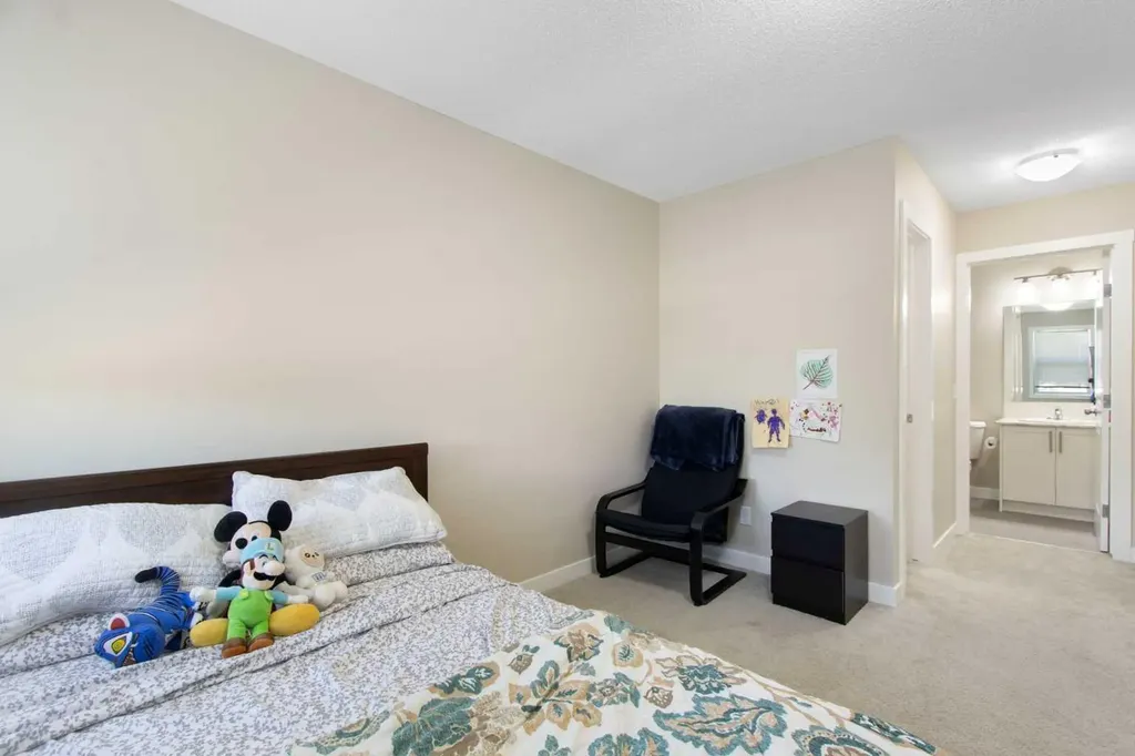 1492 Legacy Circle SE Calgary AB T2X 2C6