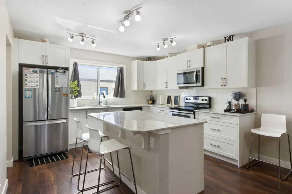 1492 Legacy Circle SE Calgary AB T2X 2C6