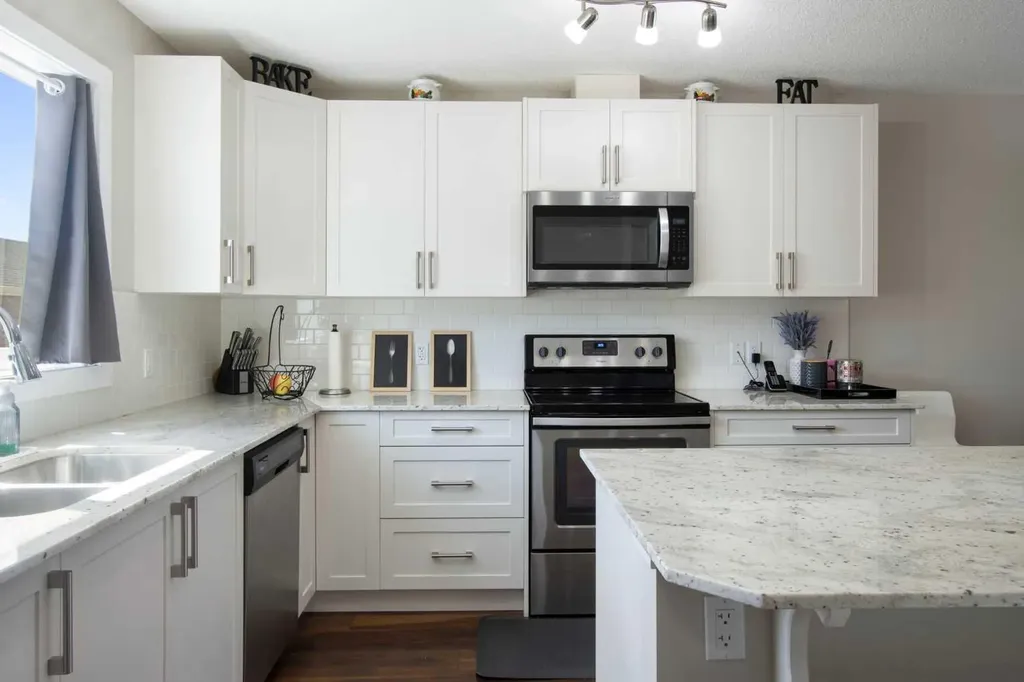 1492 Legacy Circle SE Calgary AB T2X 2C6