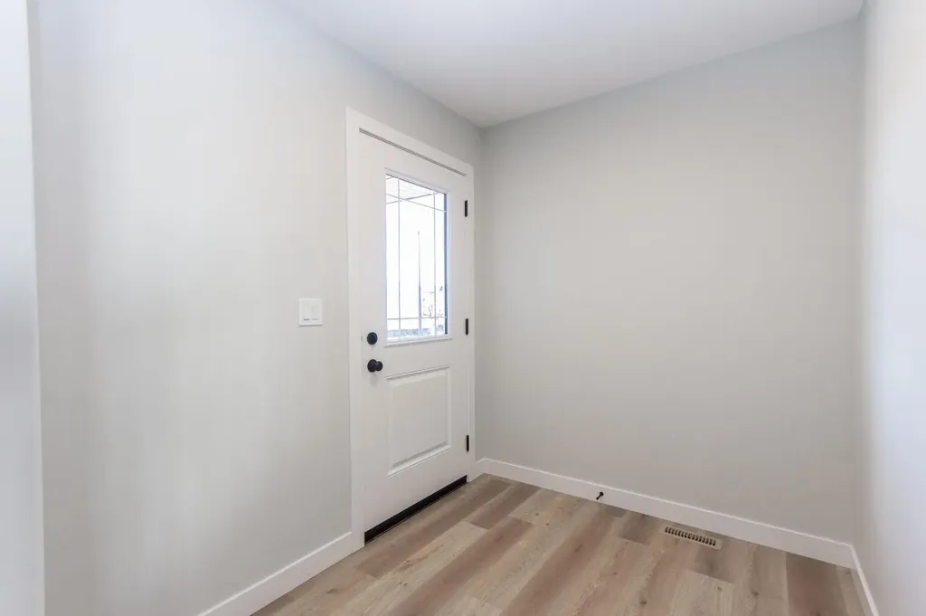 224 Augustus Way Penhold AB T0M 1R0