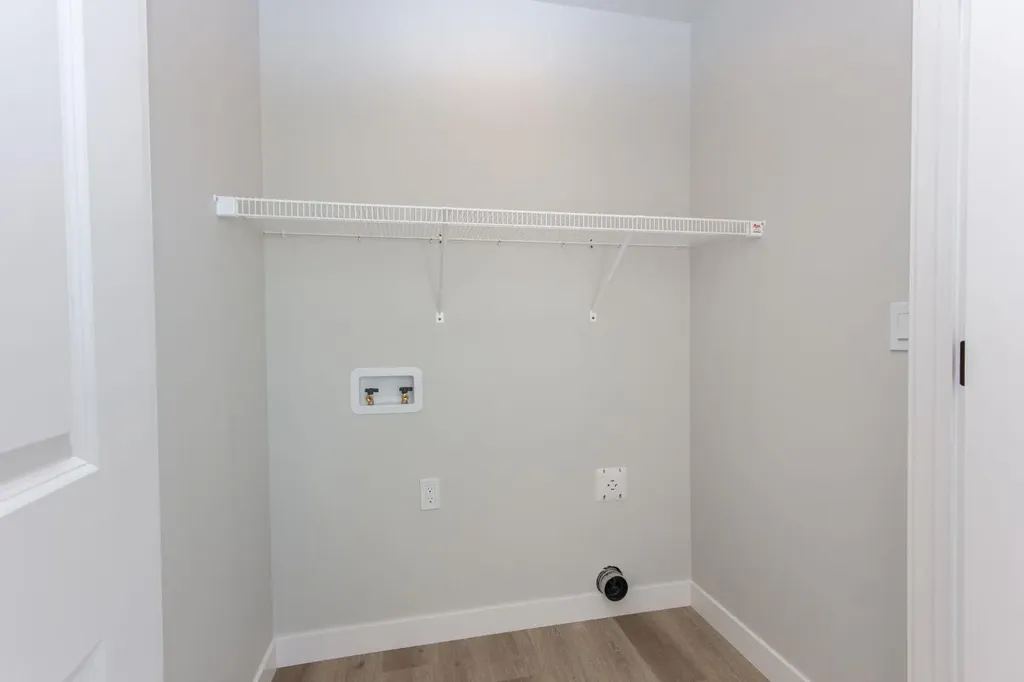 224 Augustus Way Penhold AB T0M 1R0