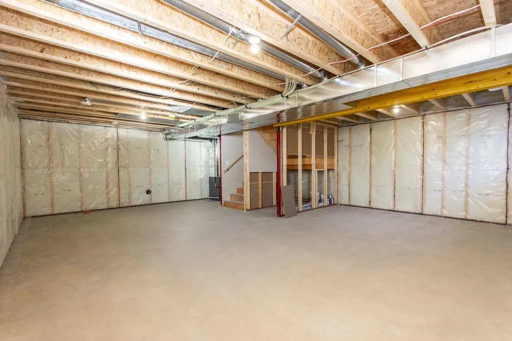 224 Augustus Way Penhold AB T0M 1R0