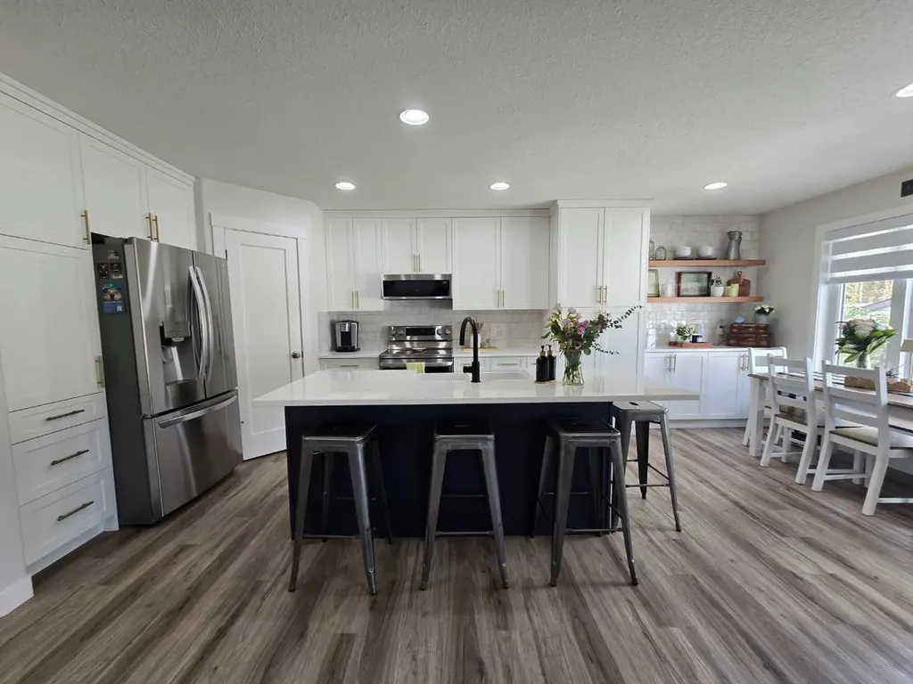 88 Vista Close SE Medicine Hat AB T1B0C4
