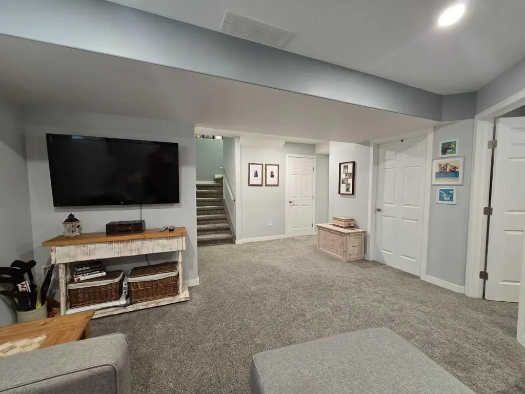 88 Vista Close SE Medicine Hat AB T1B0C4