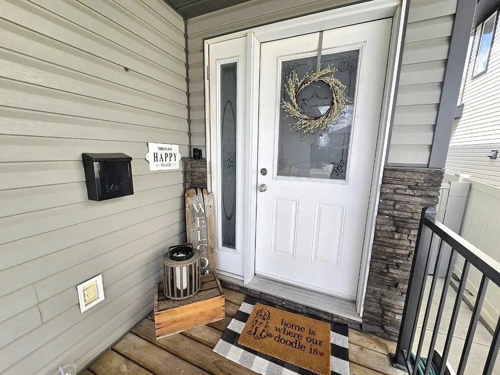 88 Vista Close SE Medicine Hat AB T1B0C4