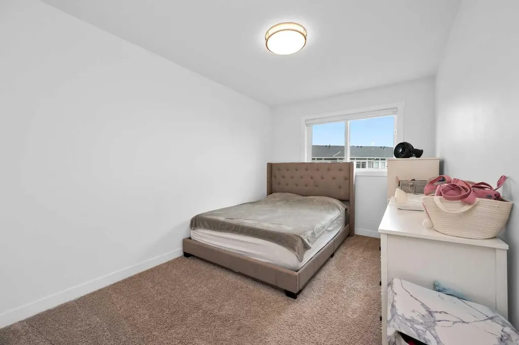 33 Merganser Drive Chestermere AB T1X2S3