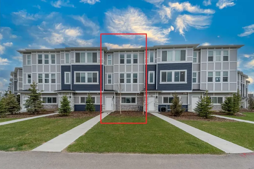 33 Merganser Drive Chestermere AB T1X2S3