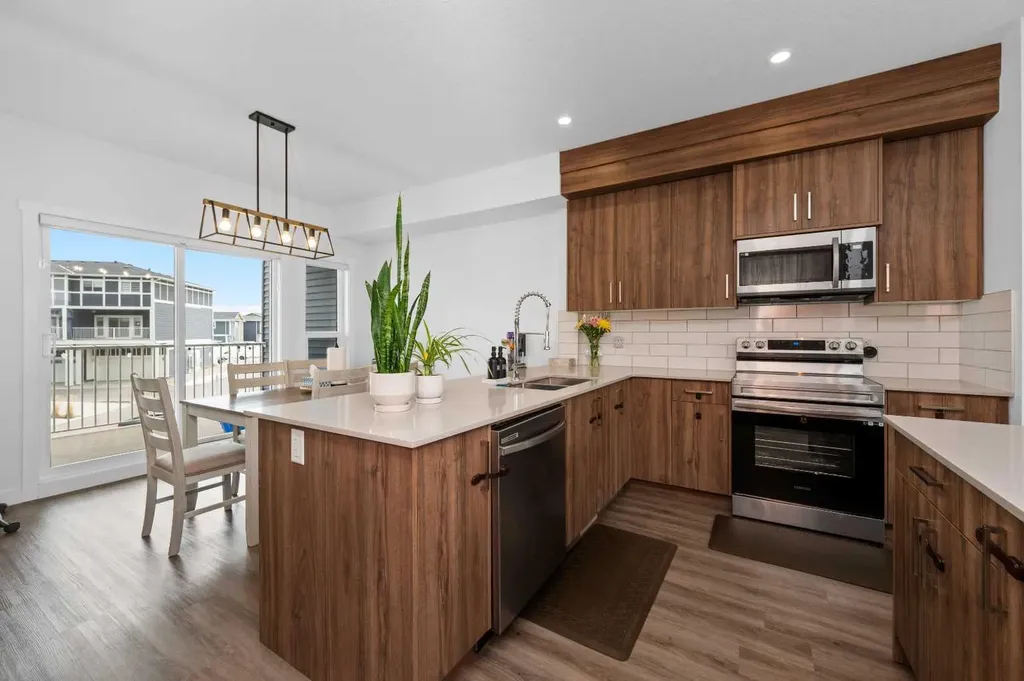 33 Merganser Drive Chestermere AB T1X2S3