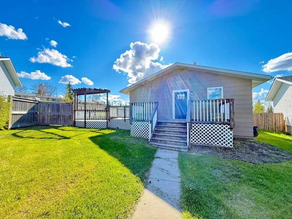 5206 49a Street Kitscoty AB T0B 2P0