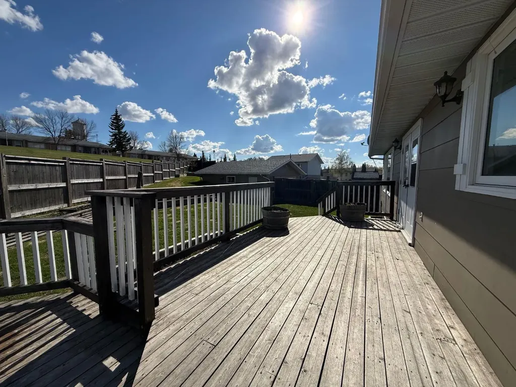 5206 49a Street Kitscoty AB T0B 2P0