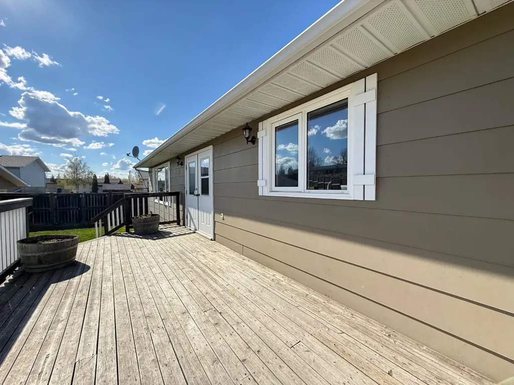5206 49a Street Kitscoty AB T0B 2P0