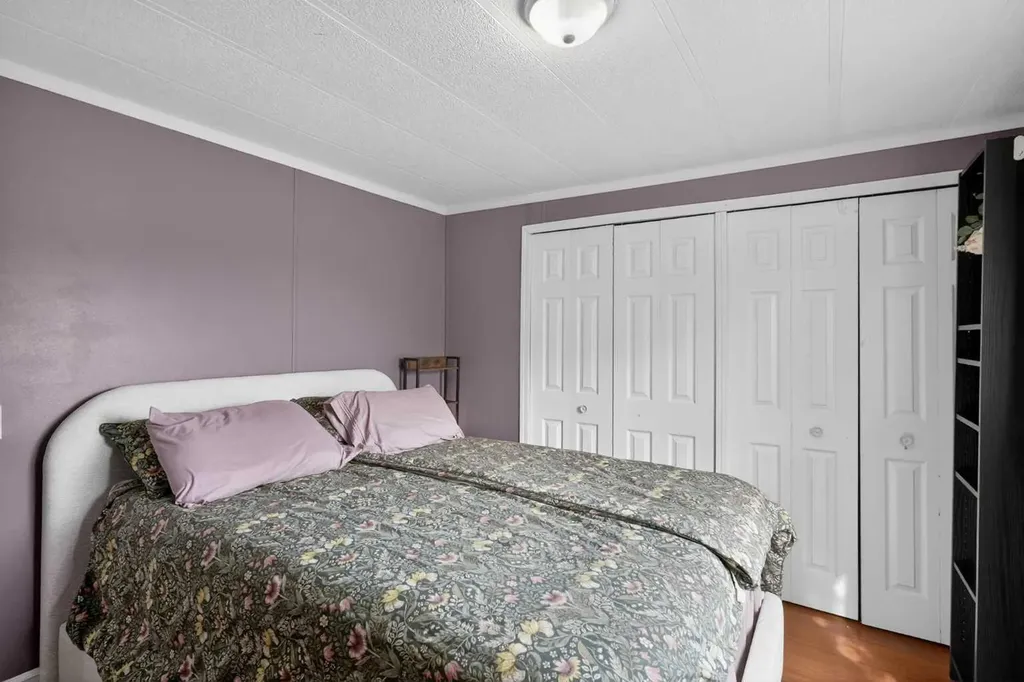 6220 17 Avenue Calgary AB T2A 7H4