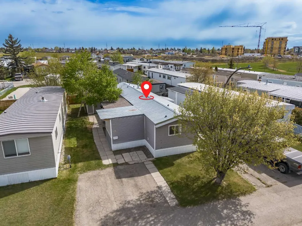 6220 17 Avenue Calgary AB T2A 7H4