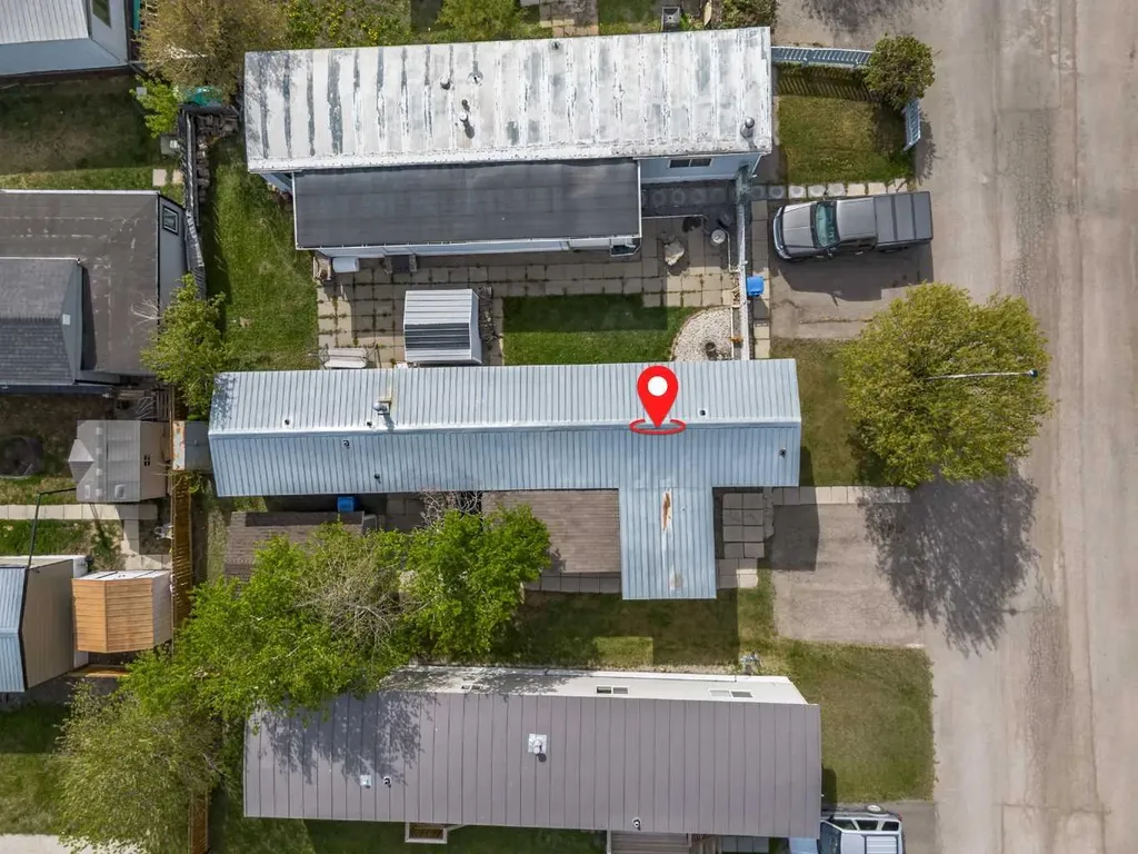 6220 17 Avenue Calgary AB T2A 7H4