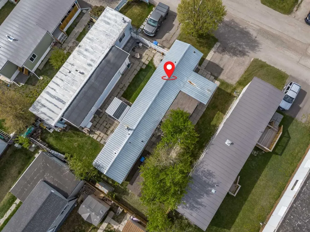 6220 17 Avenue Calgary AB T2A 7H4