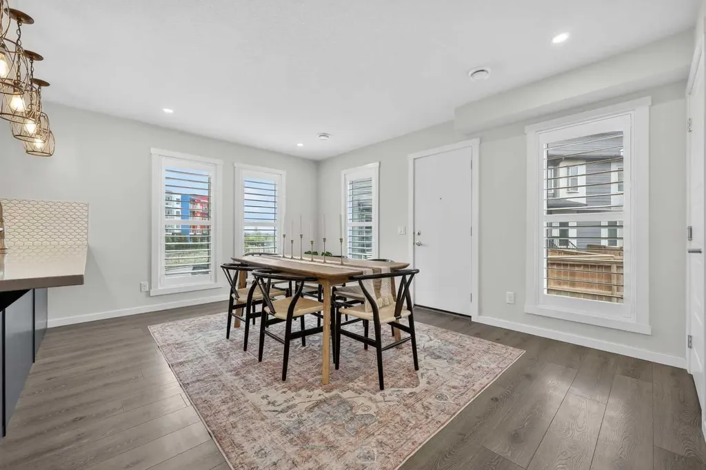 19500 37 Street SE Calgary AB T3M 2W9