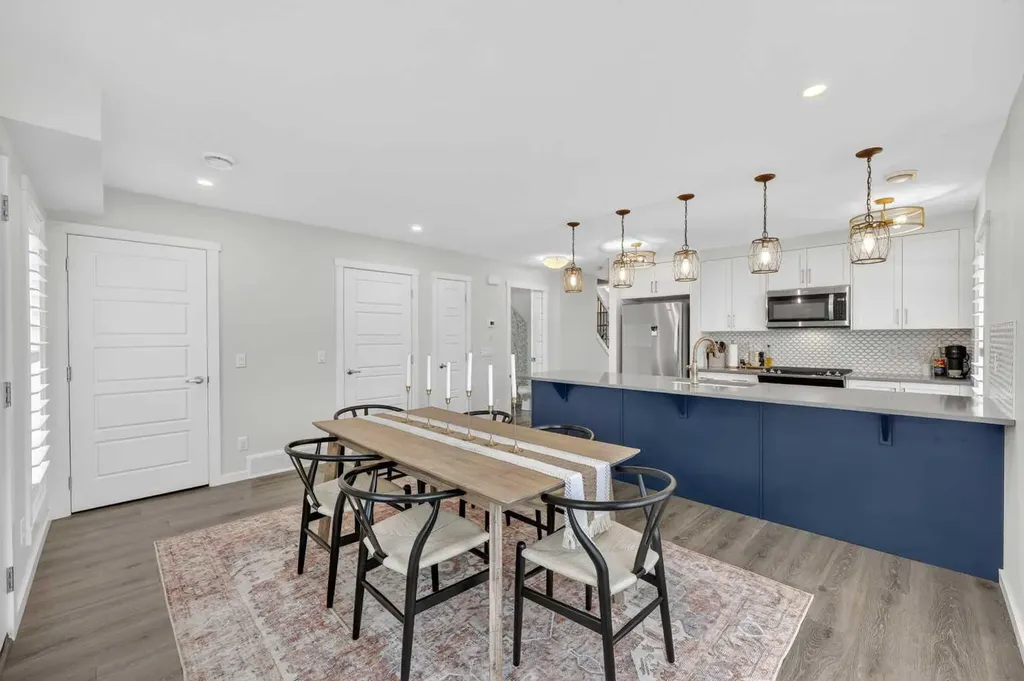 19500 37 Street SE Calgary AB T3M 2W9