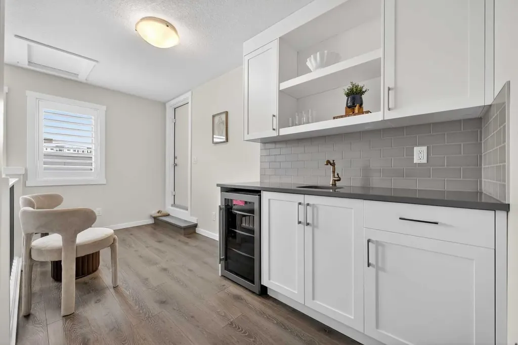 19500 37 Street SE Calgary AB T3M 2W9
