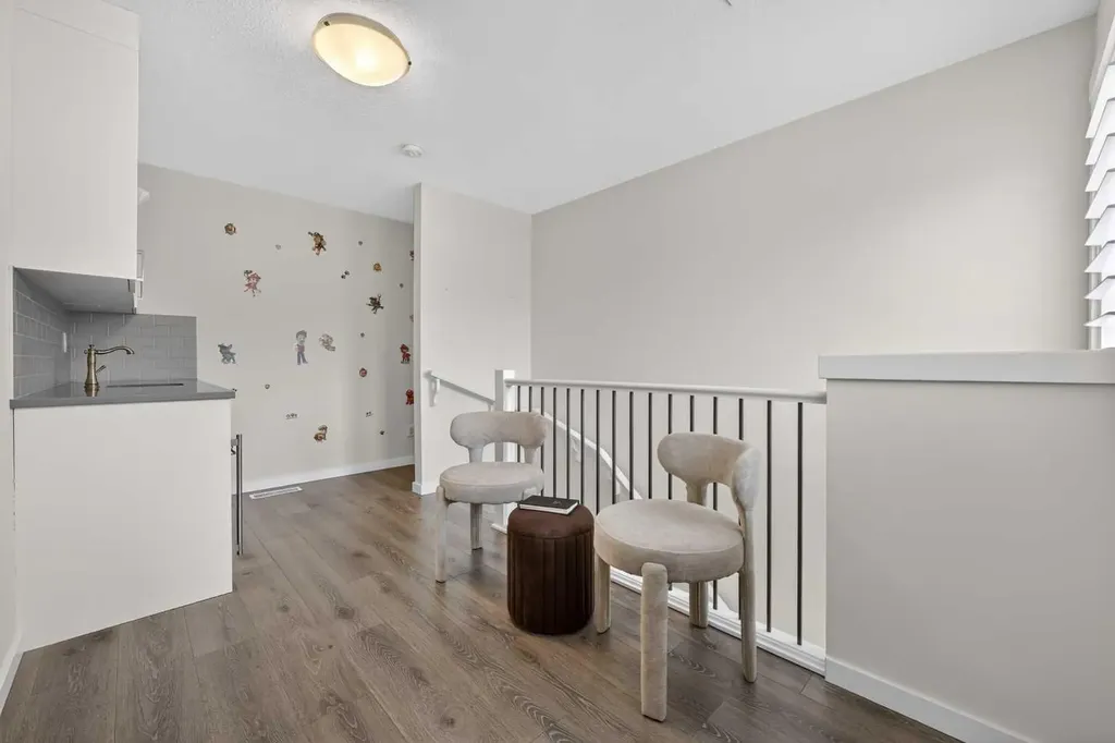 19500 37 Street SE Calgary AB T3M 2W9
