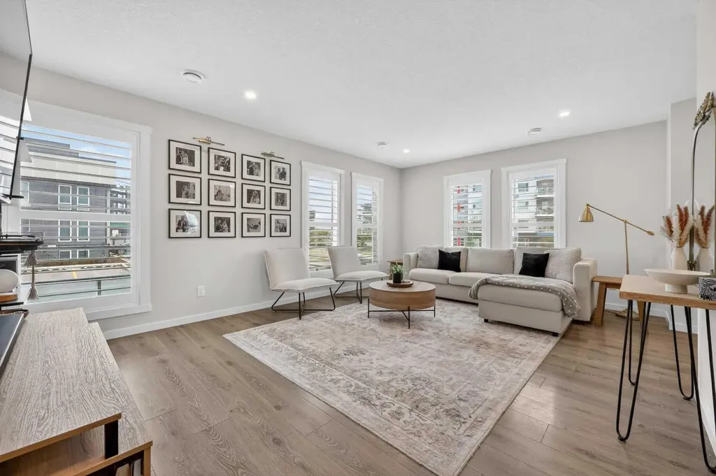 19500 37 Street SE Calgary AB T3M 2W9