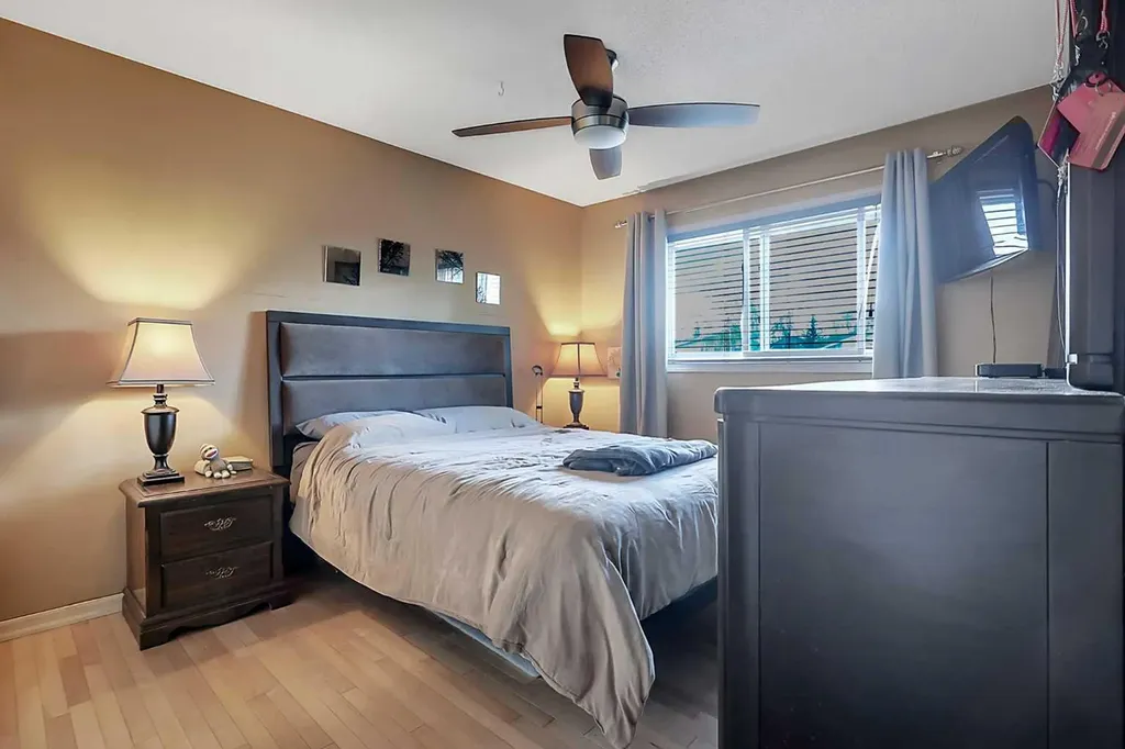 125 Crawford Street Red Deer AB T4P 2G4