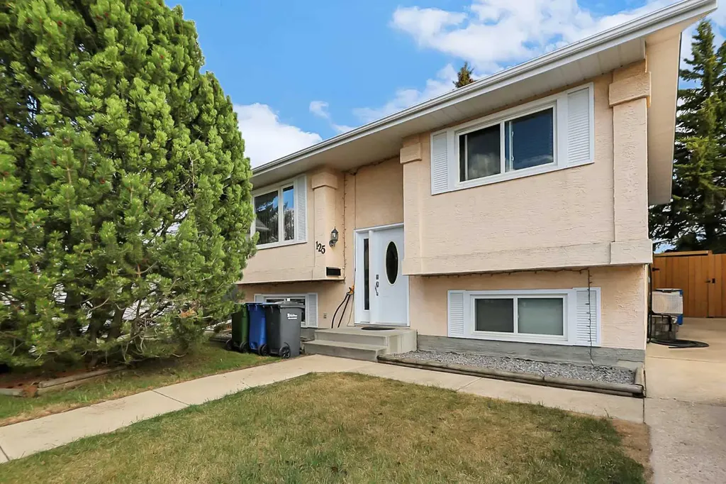 125 Crawford Street Red Deer AB T4P 2G4