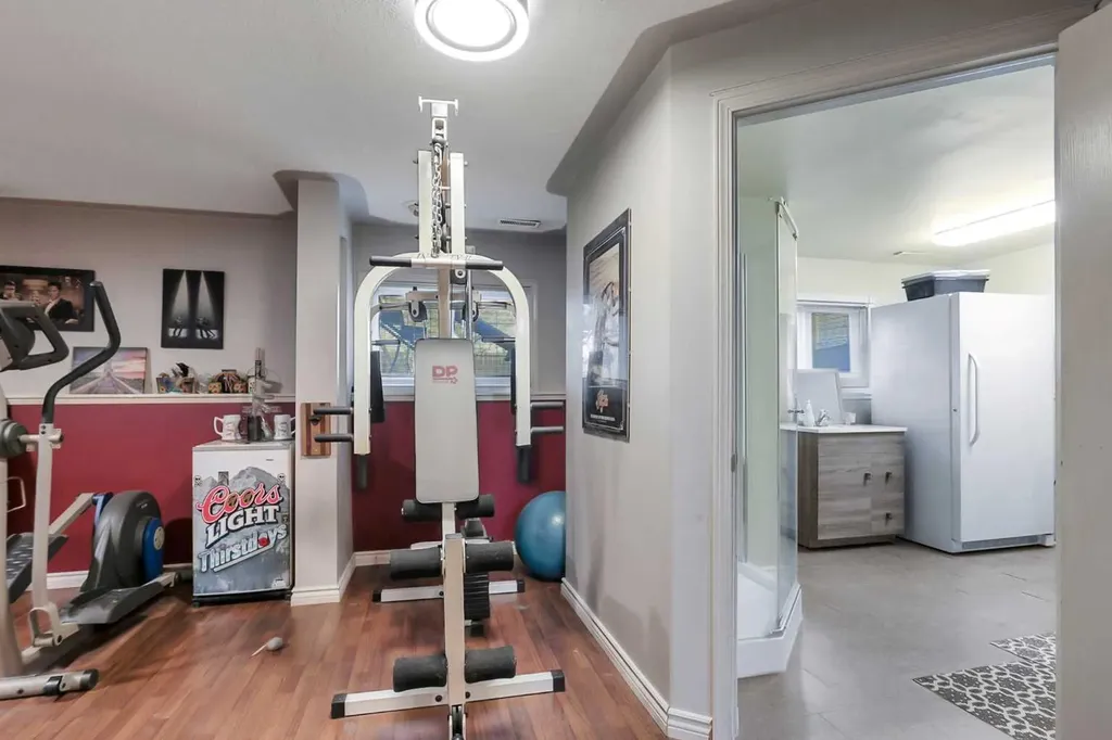125 Crawford Street Red Deer AB T4P 2G4