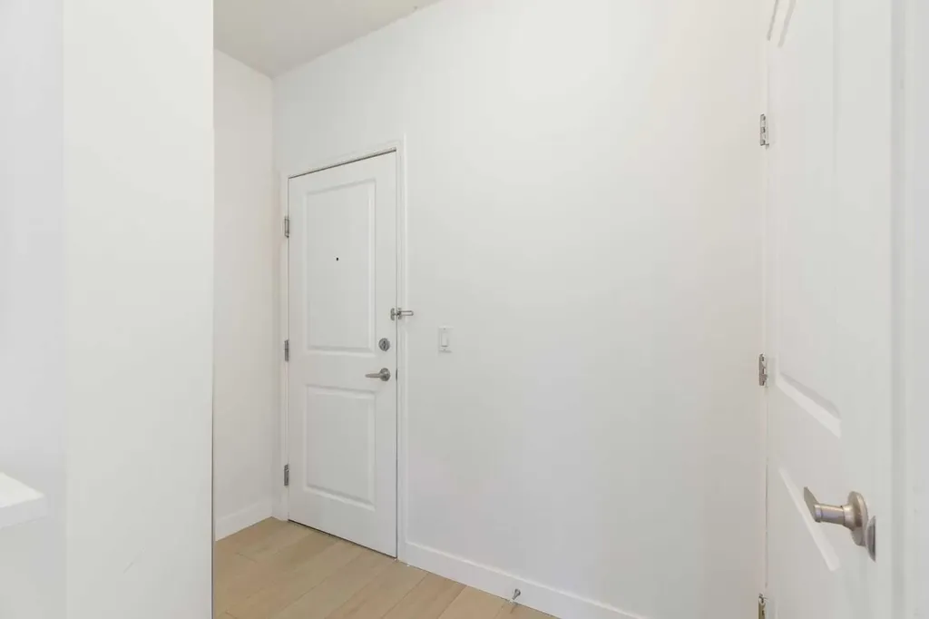 15204 Bannister Road Calgary AB T2X3T4