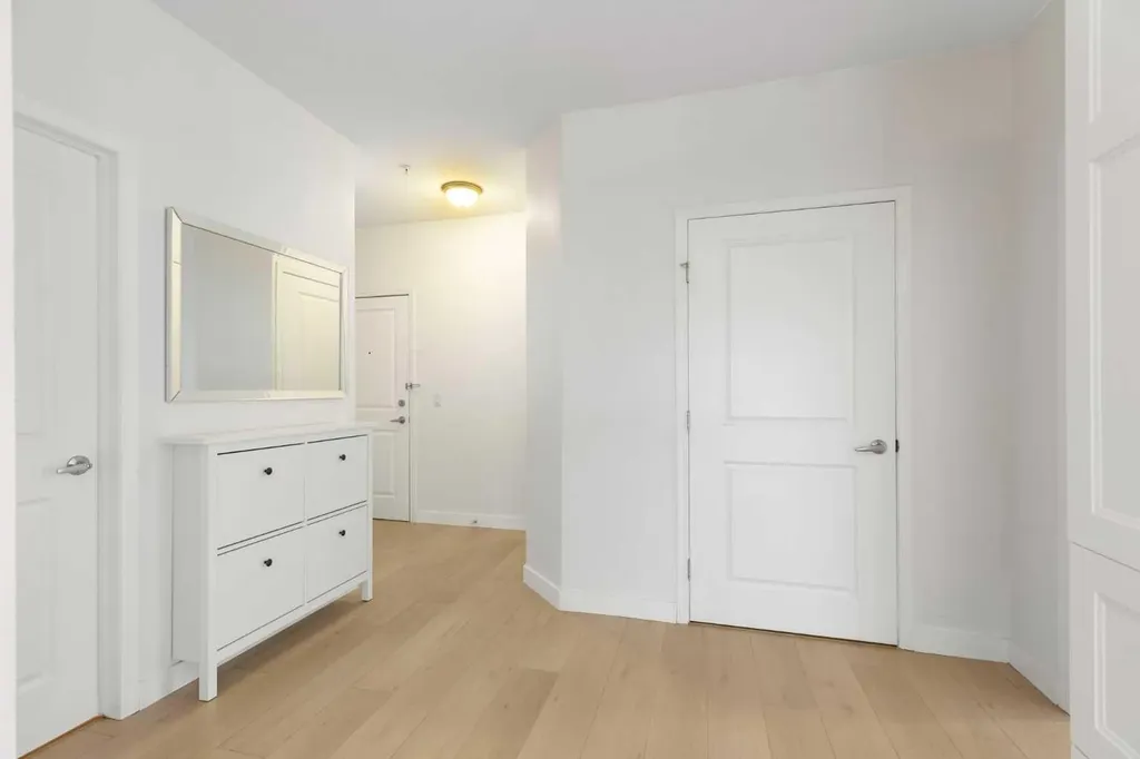 15204 Bannister Road Calgary AB T2X3T4