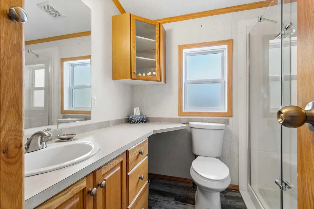 10046 Township Road 422 Rural Ponoka County AB t4r 3r5