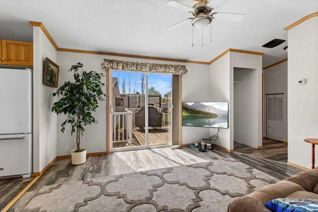 10046 Township Road 422 Rural Ponoka County AB t4r 3r5