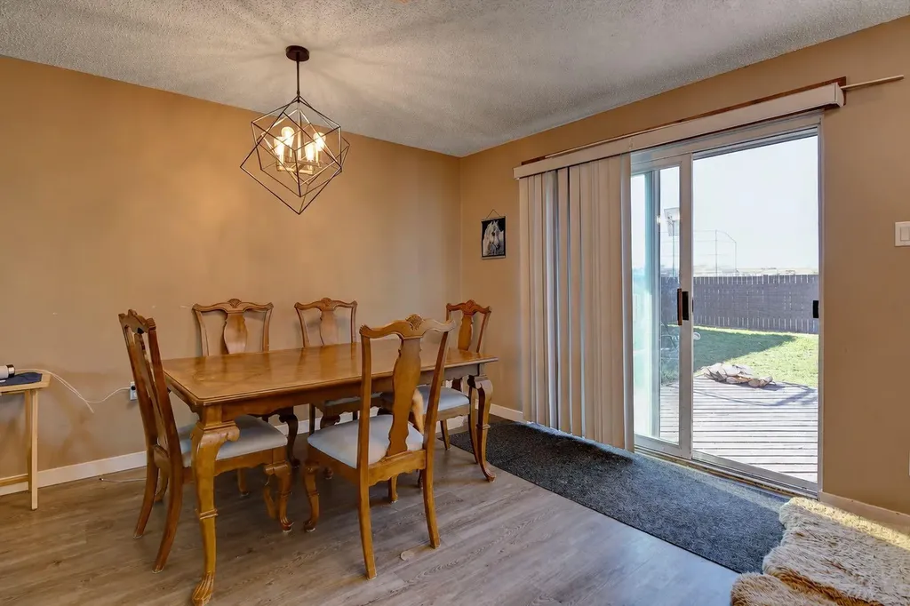 54 Avenue Valleyview AB T0H3N0