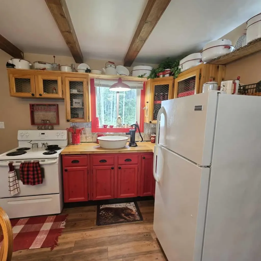 56031 Range Road 153 Rural Yellowhead County AB T7E 3R6