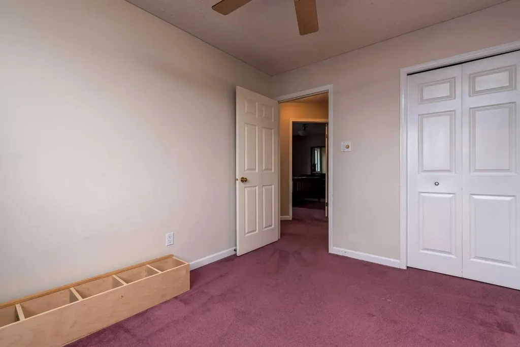 2706 57b Avenue Lloydminster AB T9V2M8