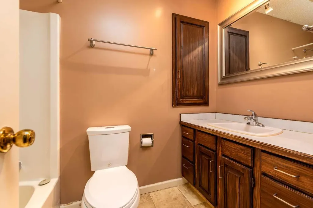 2706 57b Avenue Lloydminster AB T9V2M8