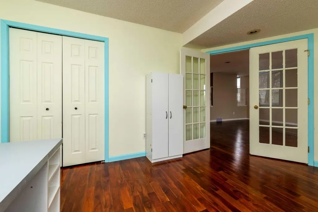 2706 57b Avenue Lloydminster AB T9V2M8