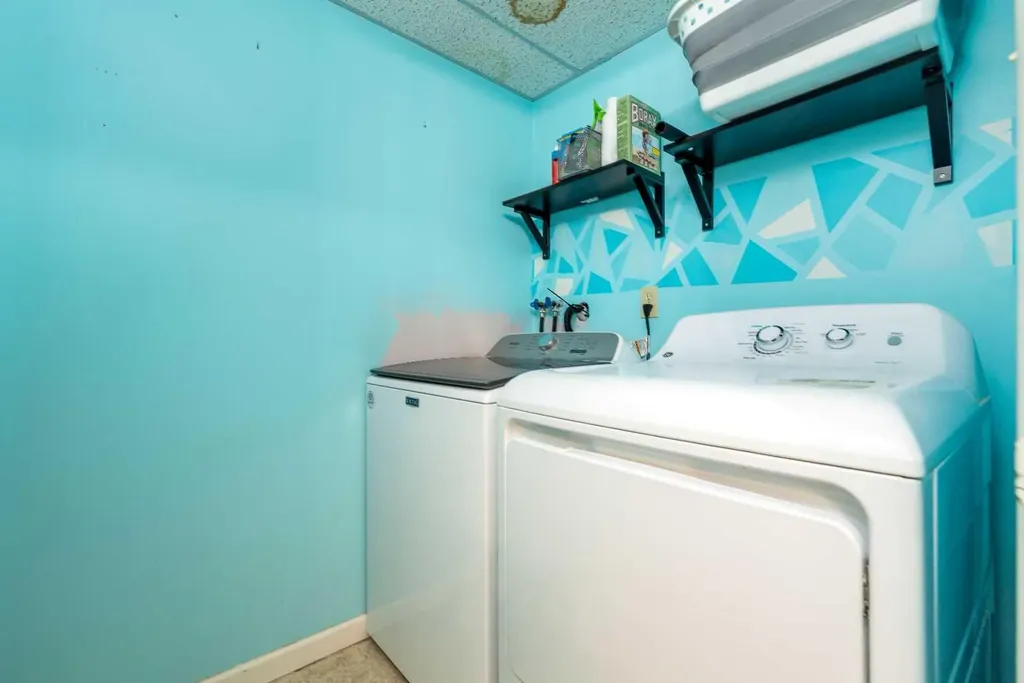 2706 57b Avenue Lloydminster AB T9V2M8